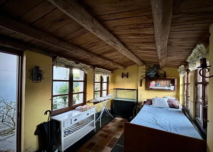 Maria * 卡斯特罗波尔