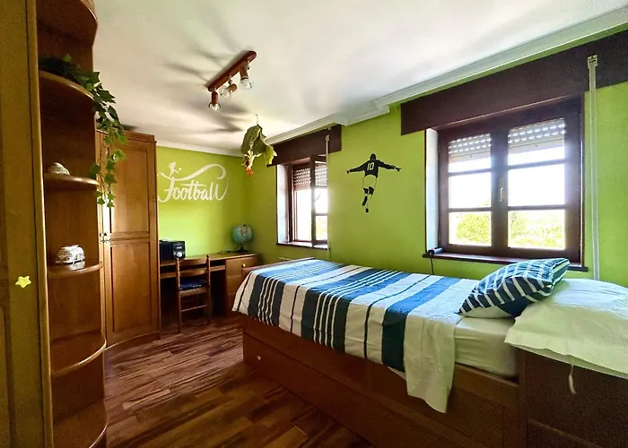 Maria 卡斯特罗波尔